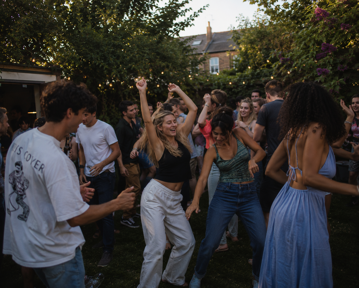 Garden party DJ